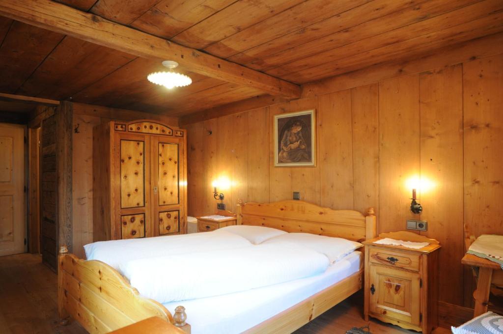 Glinzhof Mountain Natur Resort Agriturismo Innichen Rum bild