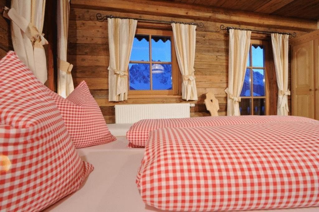 Glinzhof Mountain Natur Resort Agriturismo Innichen Exteriör bild